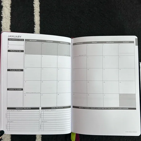 Passion Planner - Year of the Horse Red - Picture 10 of 14